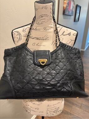 Quilted Black Shoulder Bag with Gold Heart Clasp